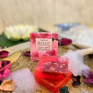 Dehydrated Rose Petals for Toilet Soap