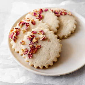 Dehydrated Rose Petals for cookies